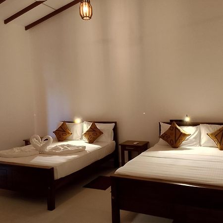 Malindu Yala Gate Hotell Tissamaharama Eksteriør bilde