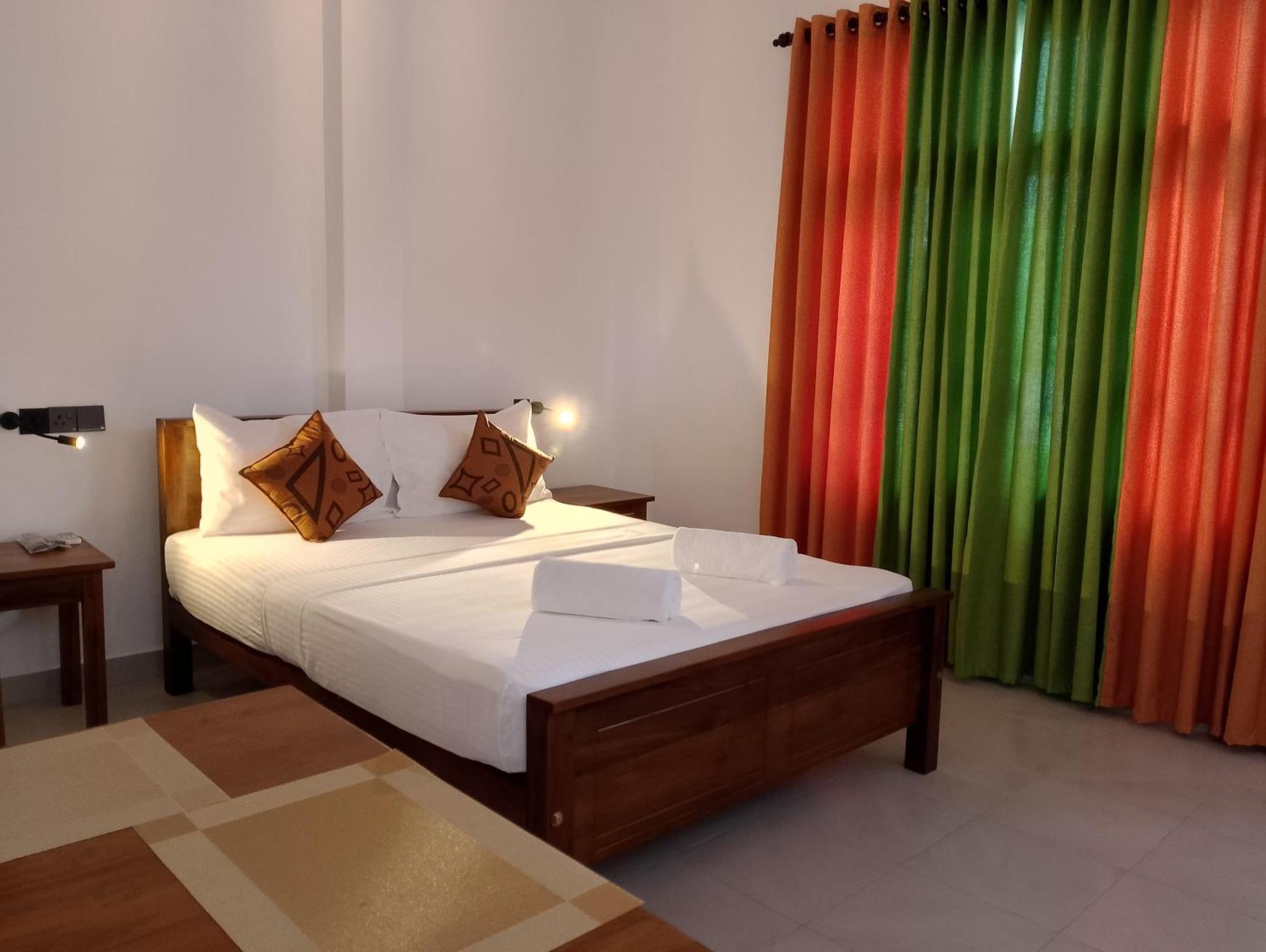 Malindu Yala Gate Hotell Tissamaharama Eksteriør bilde
