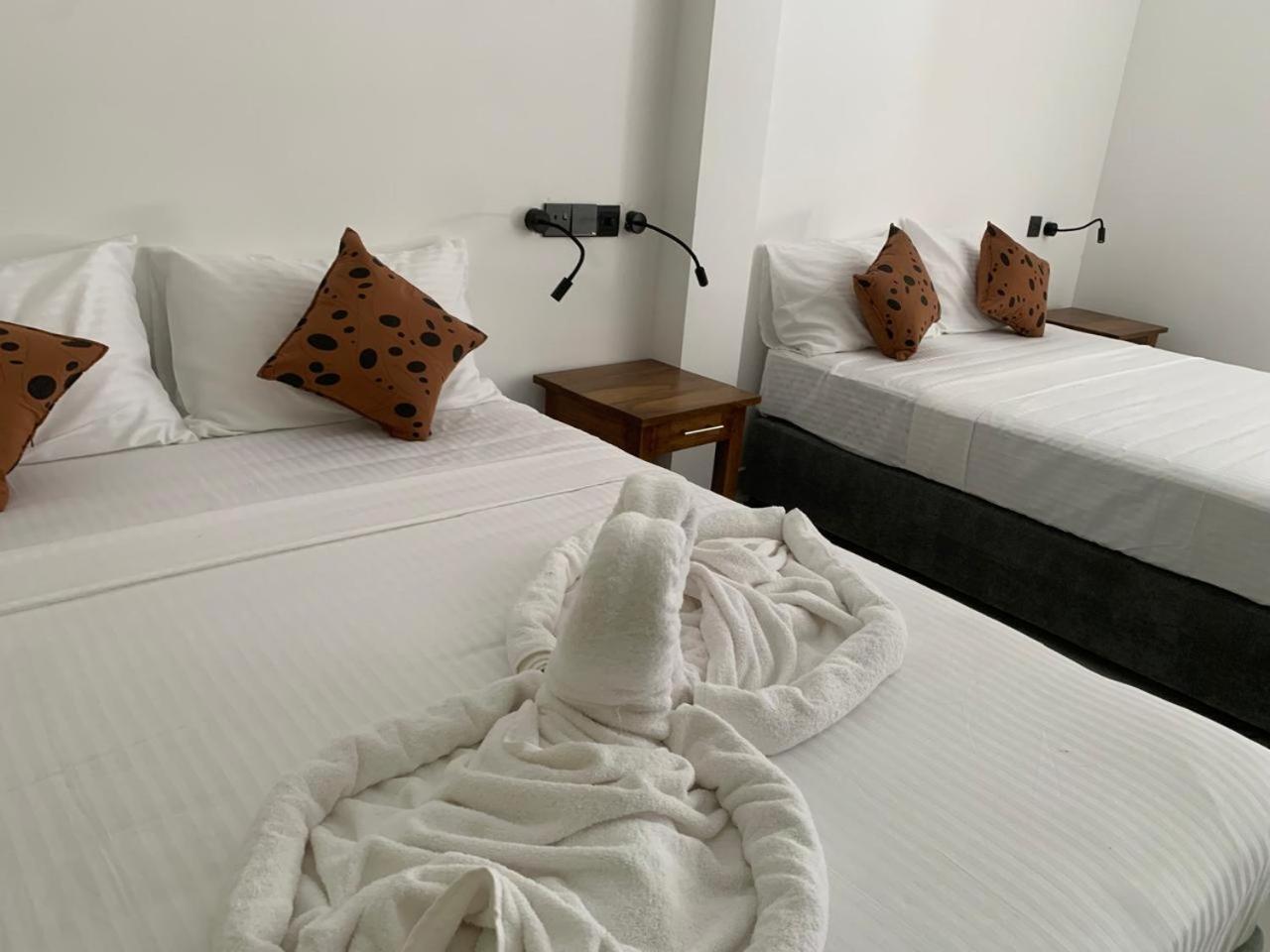 Malindu Yala Gate Hotell Tissamaharama Eksteriør bilde